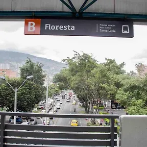 https://apartamento-acogedor-barrio-la-floresta-medelln.colombiamedellinhotels.com